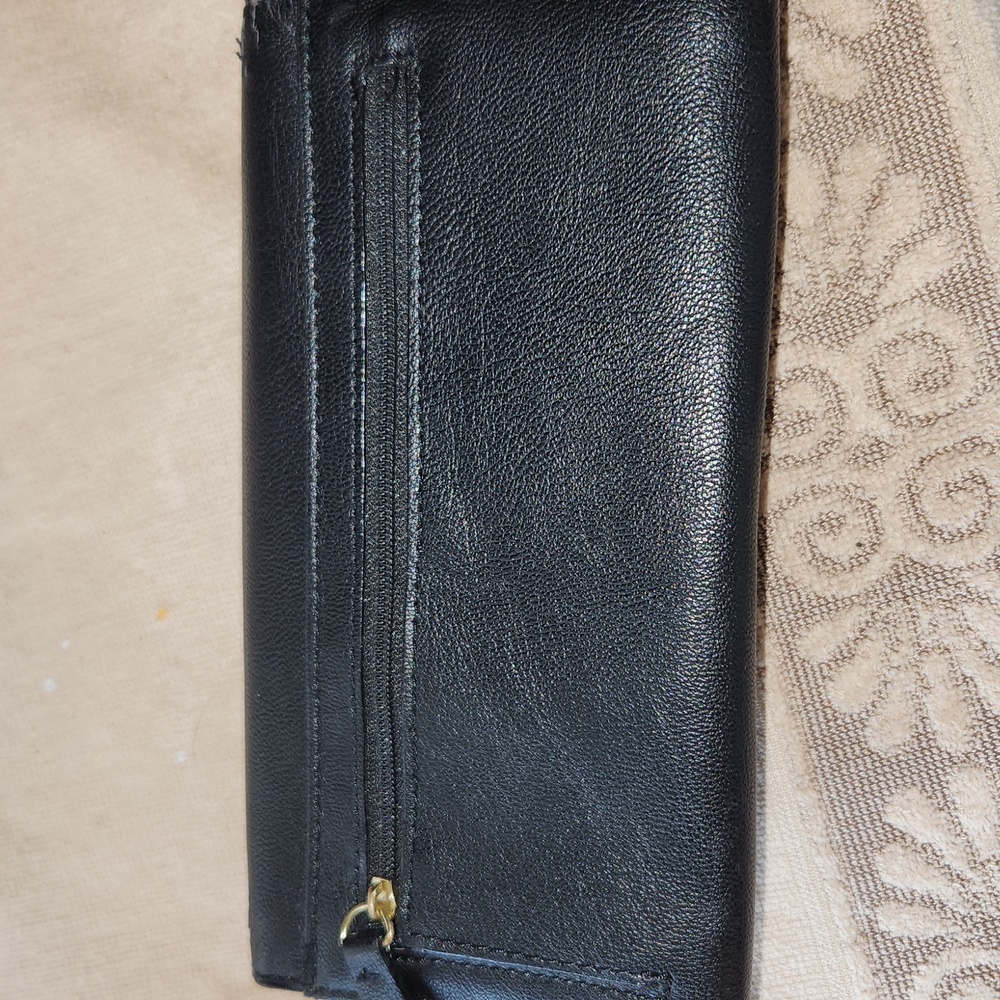 Bindle Of Wallets - Picture 15 of 16